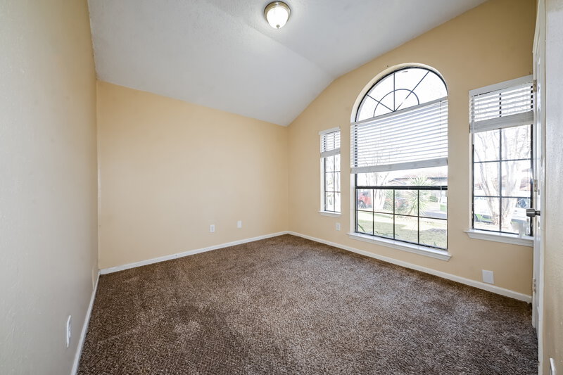 1,970/Mo, 529 Horse Shoe Bend Mesquite, TX 75149 Bedroom View