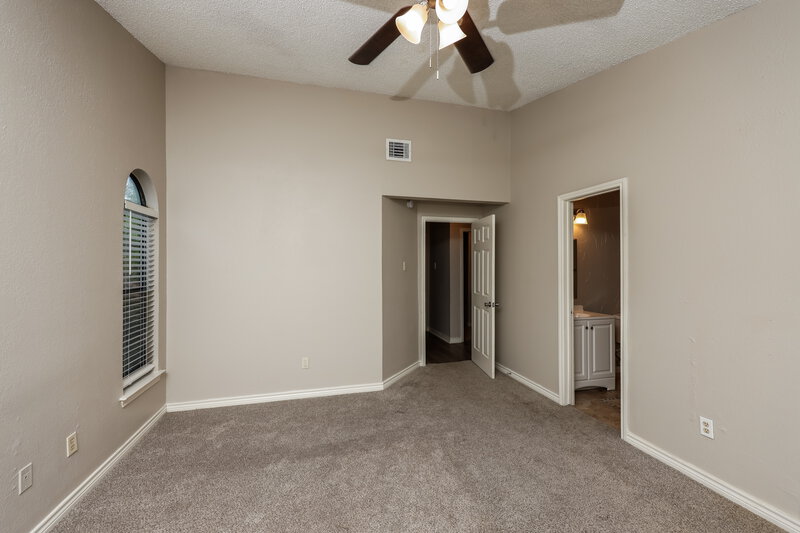 1,775/Mo, 115 Wilderness Trail Mesquite, TX 75149 Main Bedroom View