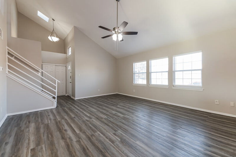 1,980/Mo, 1567 Hancock Dr Mesquite, TX 75149 Living Room View 3