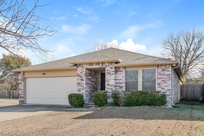 2,400/Mo, 2613 Cresthaven Dr Mesquite, TX 75149 Front View