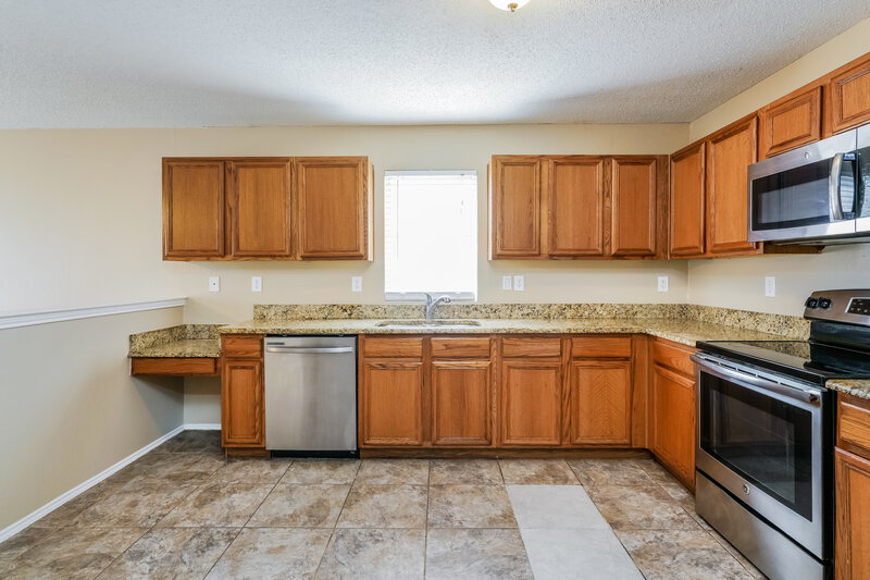 2,400/Mo, 2613 Cresthaven Dr Mesquite, TX 75149 Kitchen View