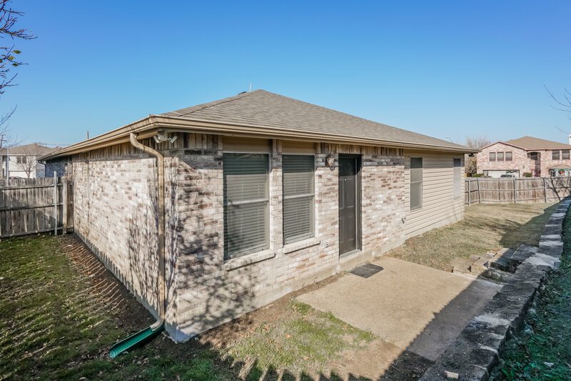 2,400/Mo, 2613 Cresthaven Dr Mesquite, TX 75149 Rear View