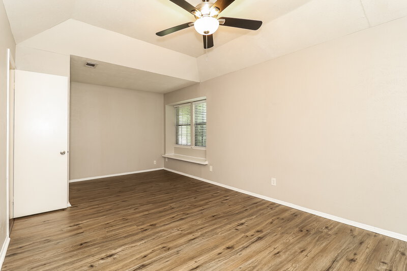 2,030/Mo, 1439 Colborne Dr Mesquite, TX 75149 Main Bedroom View