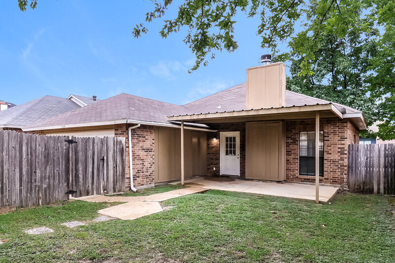 2,030/Mo, 1439 Colborne Dr Mesquite, TX 75149 Rear View 2