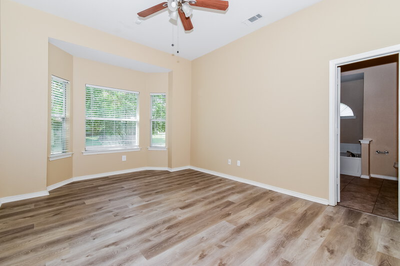 1,930/Mo, 1500 Hackamore St Mesquite, TX 75149 Main Bedroom View