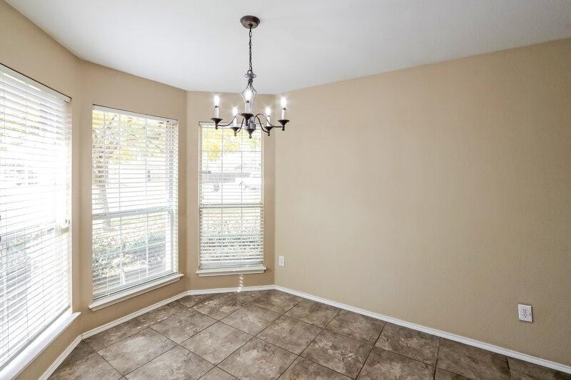 2,175/Mo, 1966 Carrington Dr Glenn Heights, TX 75154 Breakfast Nook View