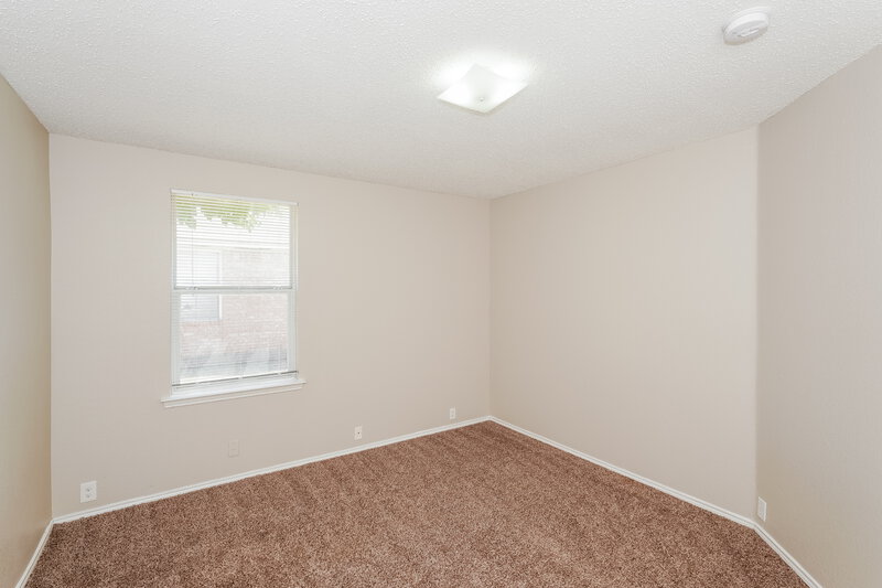 2,270/Mo, 1519 Columbia Dr Glenn Heights, TX 75154 Bedroom View