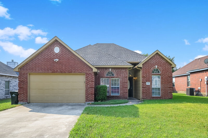 2,860/Mo, 718 Grandview Ave Seagoville, TX 75159 External View