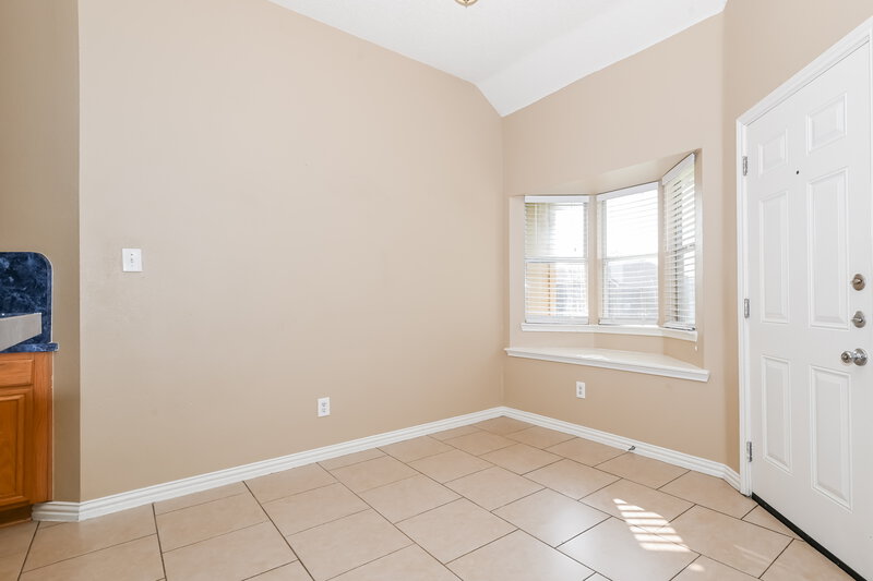2,860/Mo, 718 Grandview Ave Seagoville, TX 75159 Dining Room View
