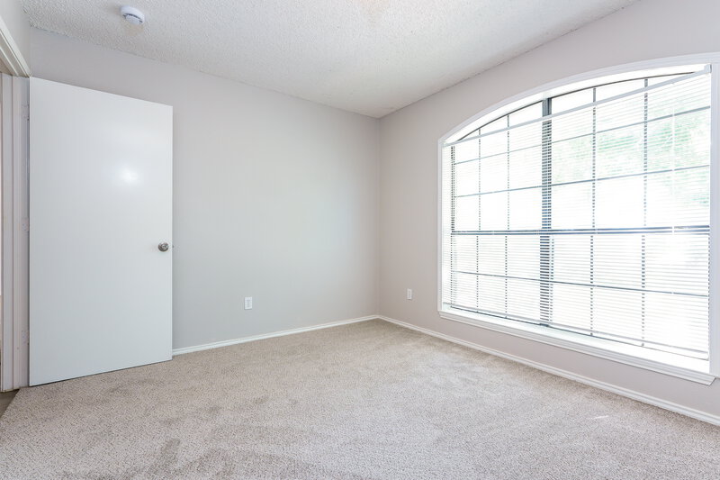 1,895/Mo, 1711 Bluffview Dr Balch Springs, TX 75180 Bedroom View