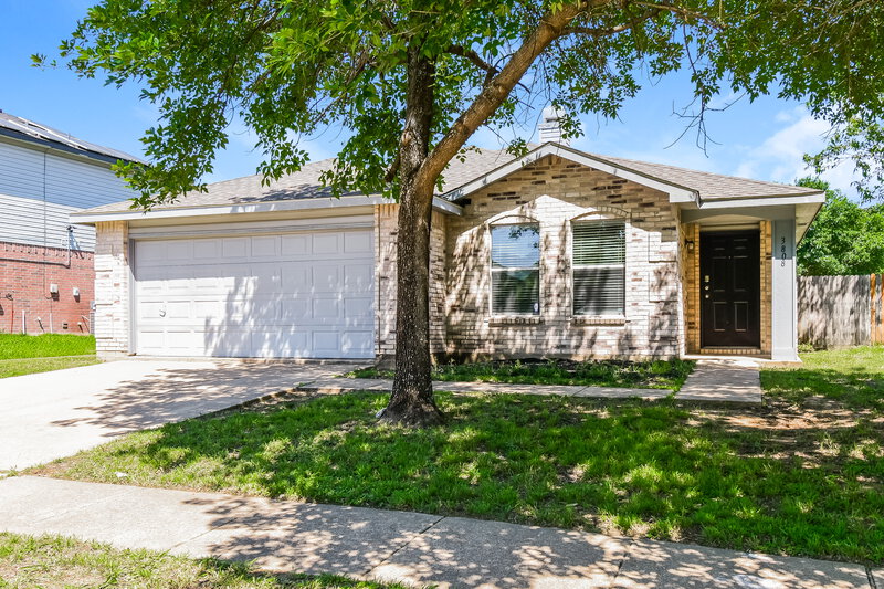 2,080/Mo, 3808 Kenzie Ct Balch Springs, TX 75180 Front View