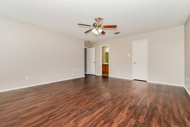 2,080/Mo, 3808 Kenzie Ct Balch Springs, TX 75180 Main Bedroom View 2