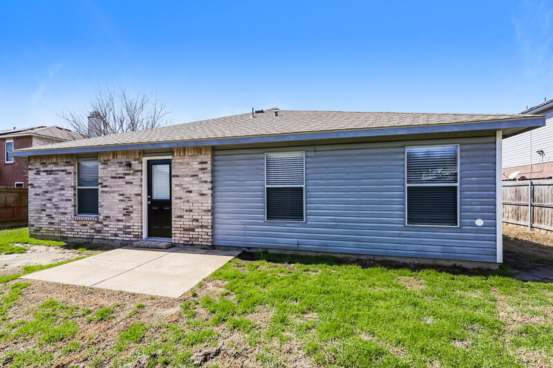 2,135/Mo, 3808 Kenzie Ct Balch Springs, TX 75180 Rear View