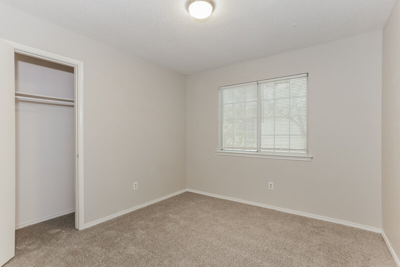 2,830/Mo, 4530 Lizzy Dr Dallas, TX 75211 Bedroom View 2
