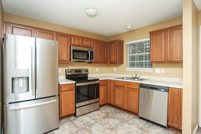 1,955/Mo, 4471 Posada Dr Dallas, TX 75211 Kitchen View