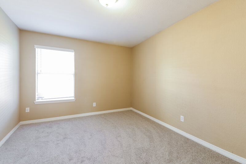 2,135/Mo, 7103 London Fog Dr Dallas, TX 75227 Bedroom View