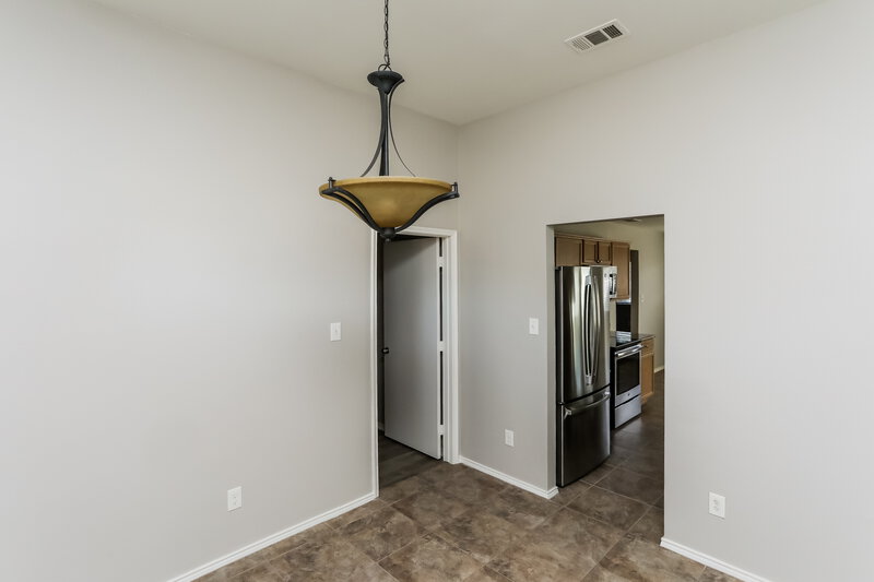 0/Mo, 238 Los Cabos Dr Dallas, TX 75232 Dining Room View 2