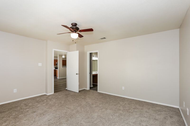 2,460/Mo, 2937 St David Dr Dallas, TX 75233 Main Bedroom View 2