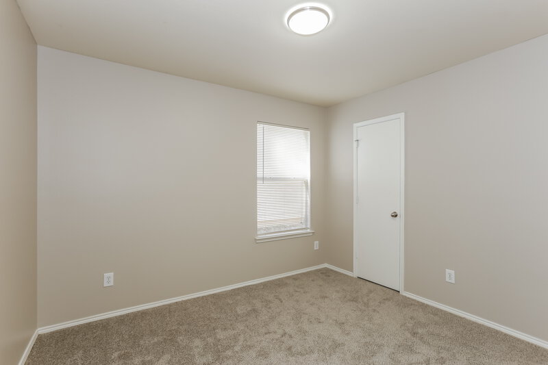 2,460/Mo, 2937 St David Dr Dallas, TX 75233 Bedroom View 3