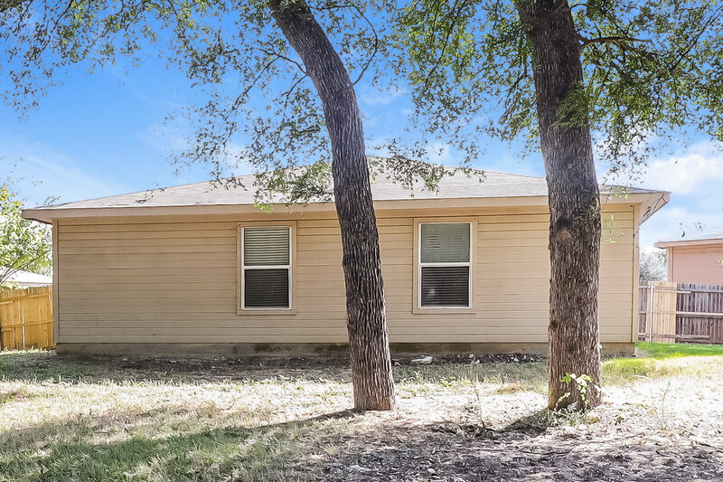 1,970/Mo, 4830 Jesus Maria Ct Dallas, TX 75236 Rear View