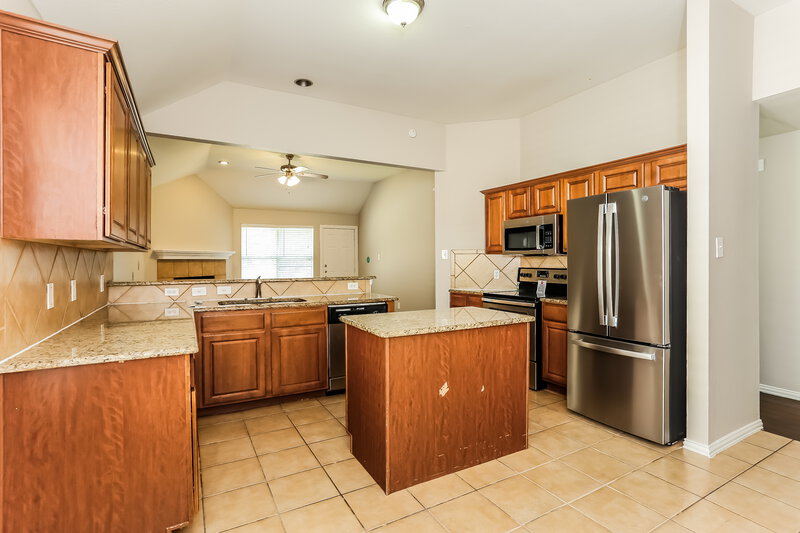 2,145/Mo, 7316 Sierra Way Dallas, TX 75241 Dining Room View