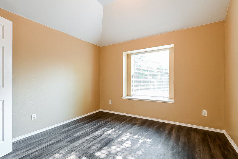 2,305/Mo, 7226 Sierra Way Dallas, TX 75241 Bedroom View 2