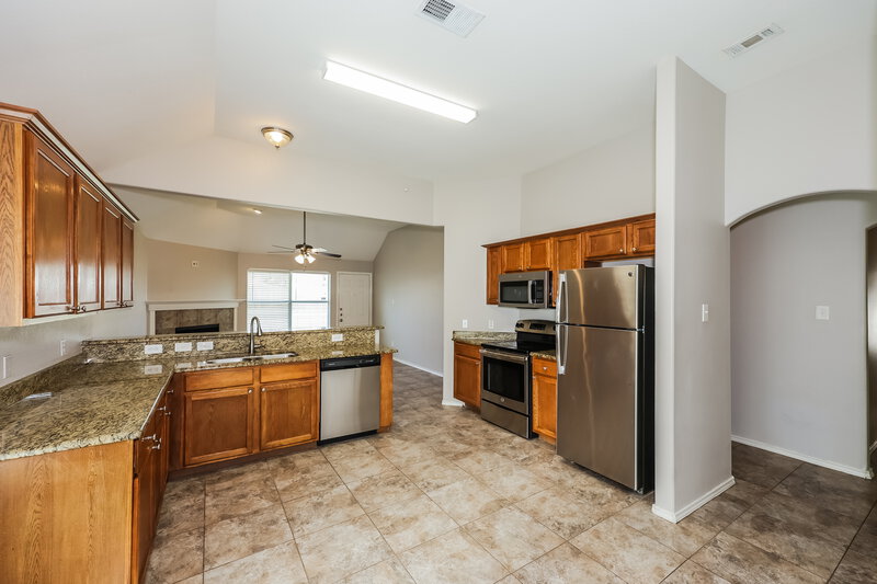 1,945/Mo, 7305 Sierra Way Dallas, TX 75241 Kitchen View