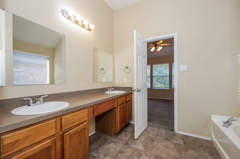 2,095/Mo, 7312 Sierra Way Dallas, TX 75241 Misc View 8