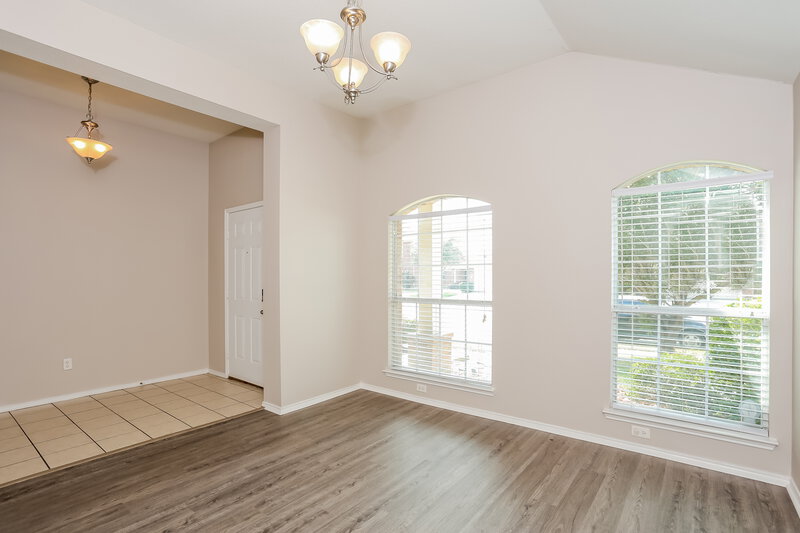 2,252/Mo, 5768 Goldfinch Way Dallas, TX 75249 Misc View 3