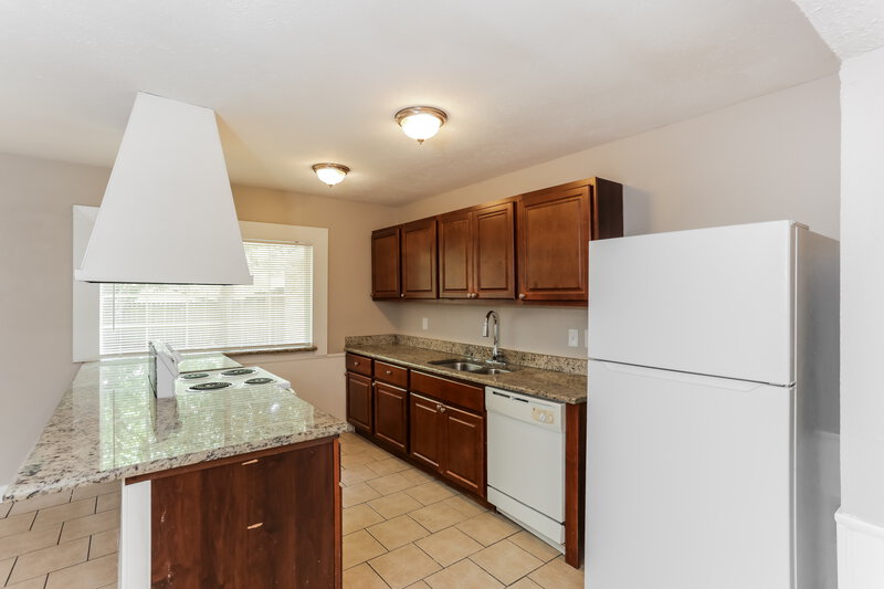 2,170/Mo, 7330 Cloverglen Dr Dallas, TX 75249 Kitchen View
