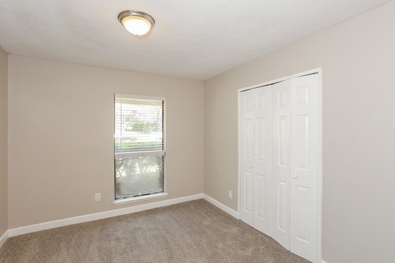 2,170/Mo, 7330 Cloverglen Dr Dallas, TX 75249 Bedroom View 2