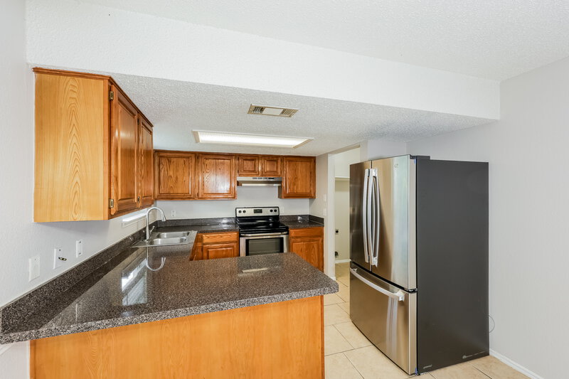 2,160/Mo, 1104 Havenbrook Dr Arlington, TX 76001 Kitchen View