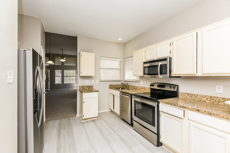 2,035/Mo, 910 Galaxy Dr Arlington, TX 76001 Kitchen View