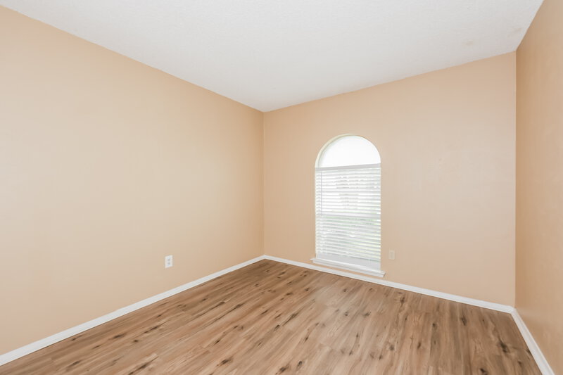 1,965/Mo, 6109 Springwood Dr Arlington, TX 76001 Bedroom View