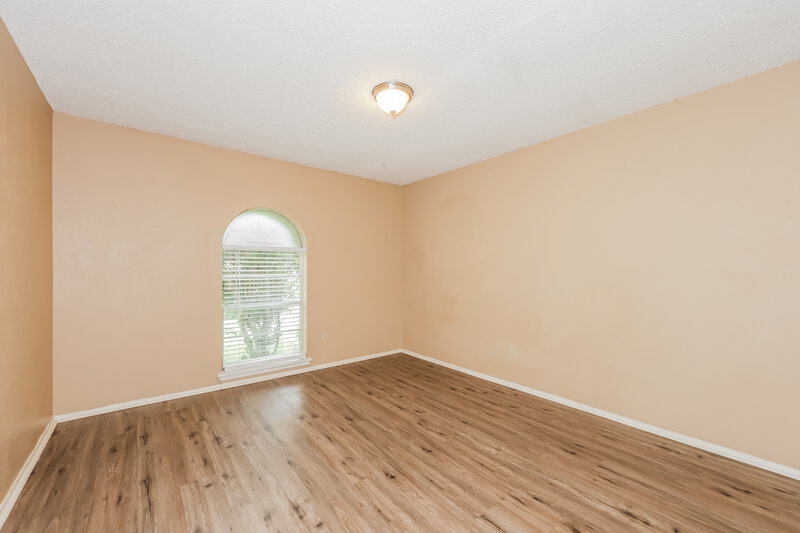 1,965/Mo, 6109 Springwood Dr Arlington, TX 76001 Bedroom View 2