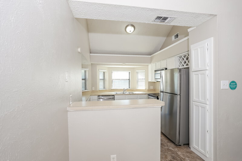 1,885/Mo, 6306 Pilgrim Ln Arlington, TX 76002 Kitchen View