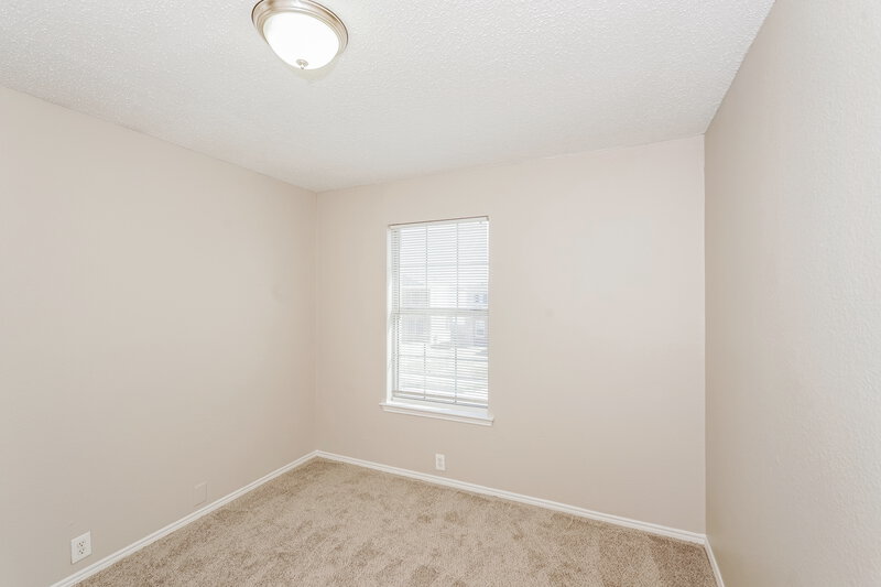 2,255/Mo, 7016 Edmundson Dr Arlington, TX 76002 Bedroom View 3