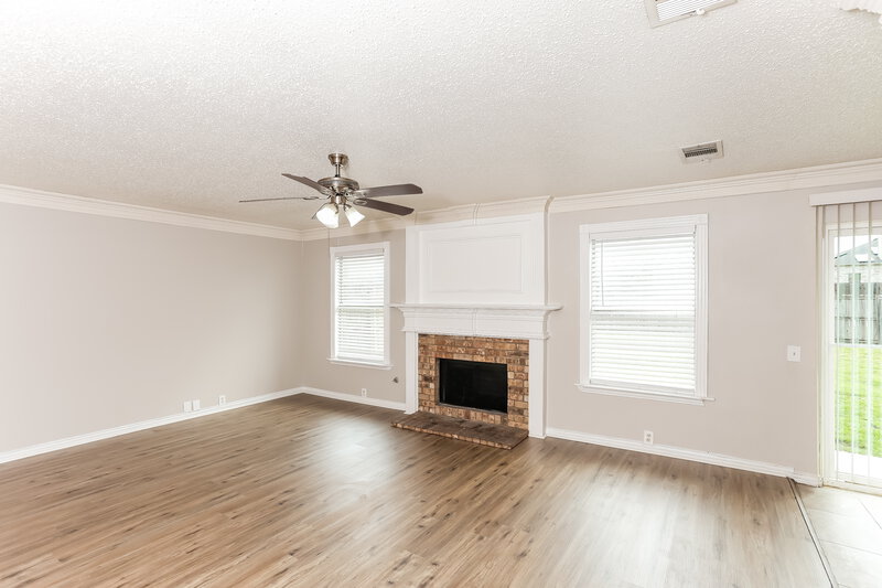 2,540/Mo, 7027 Glenshire Dr Arlington, TX 76002 Misc View 5