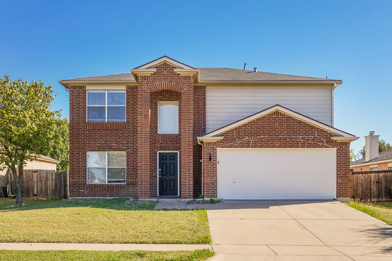 2,230/Mo, 7001 Baybridge Dr Arlington, TX 76002 External View