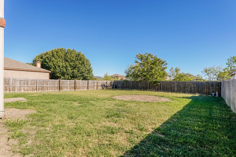 2,230/Mo, 7001 Baybridge Dr Arlington, TX 76002 Exterior View