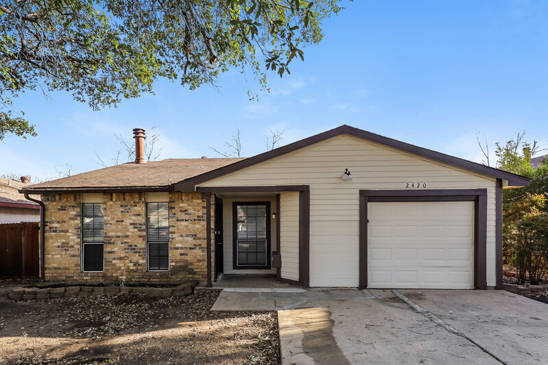 2,015/Mo, 2420 Cripple Creek Dr Arlington, TX 76014 External View