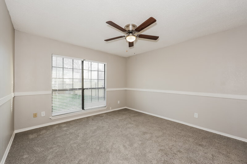 2,015/Mo, 2420 Cripple Creek Dr Arlington, TX 76014 Main Bedroom View