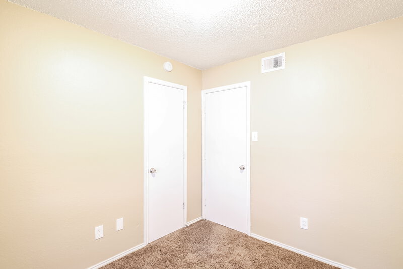 1,705/Mo, 2421 Homewood Trail Arlington, TX 76015 Misc View 13