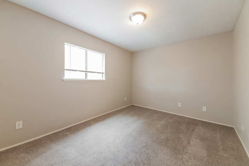 2,115/Mo, 6702 Blackberry Dr Arlington, TX 76016 Bedroom View