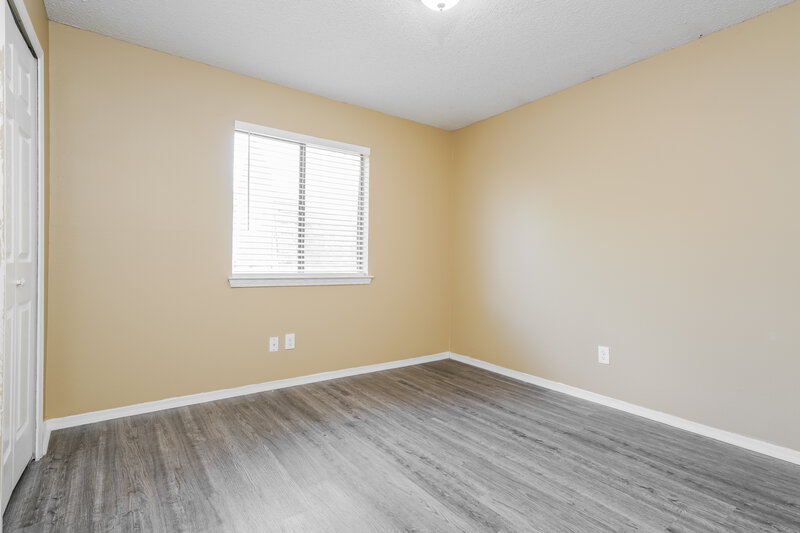 2,130/Mo, 4209 Glen Pines Dr Arlington, TX 76016 Bedroom View 2