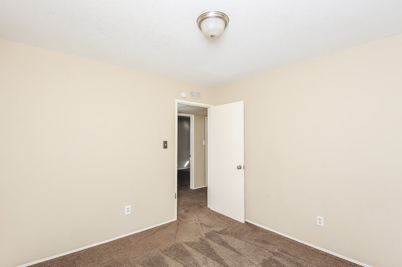 0/Mo, 6502 Forestview Dr Arlington, TX 76016 Bedroom View 7
