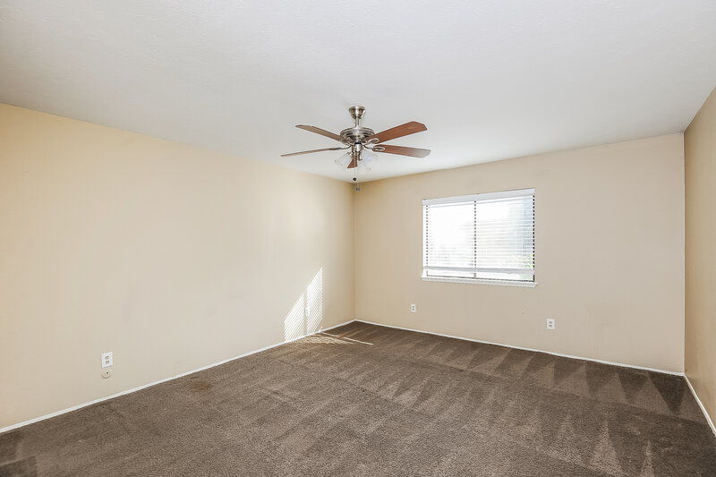 0/Mo, 6502 Forestview Dr Arlington, TX 76016 Bedroom View 8