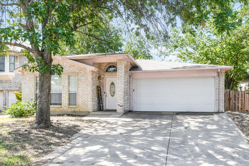 2,520/Mo, 942 Ashmount Ln Arlington, TX 76017 External View