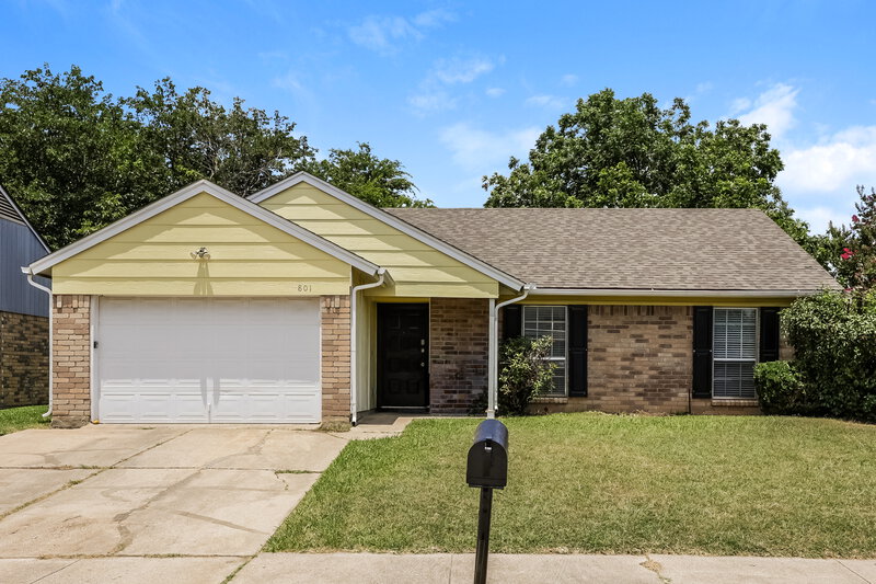 1,915/Mo, 801 Annapolis Dr Arlington, TX 76017 External View