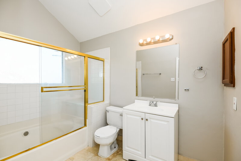 1,970/Mo, 103 Hardin Dr Arlington, TX 76018 Main Bedroom View 3